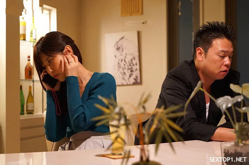 ông chồng yếu, người vợ tìm đến em gái củ